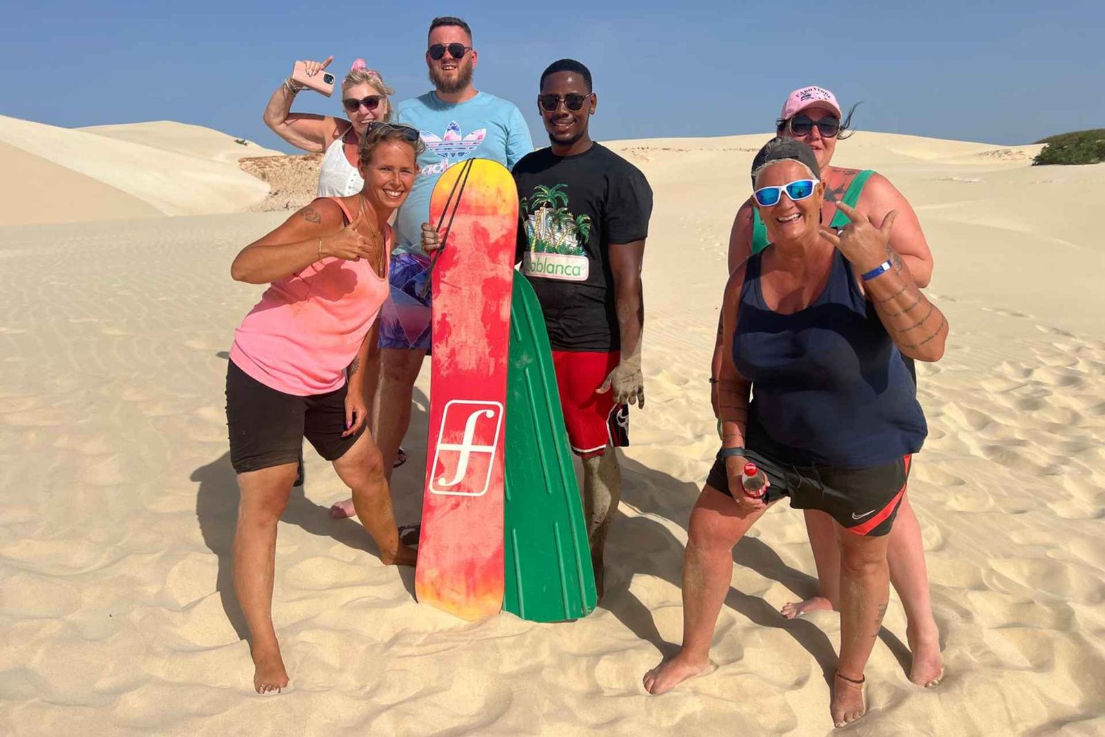 Boa Vista : Requin, tortues, grottes, surf des sables et dégustation.