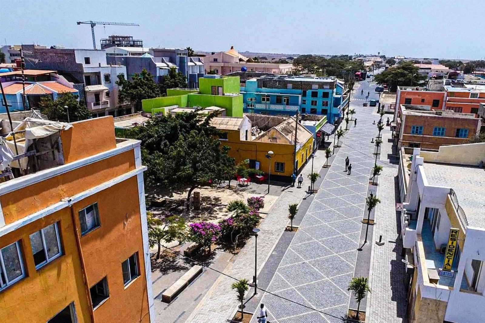 Espargos : Visite guidée de Sal Island City